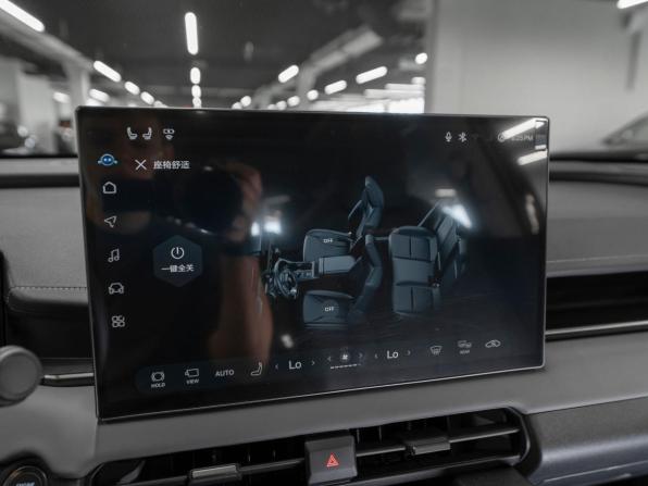 Toyota RAV4 VI (XA60) с пробегом 2026 года, цена 4 250 000 рублей, 30 км, внедорожник, Автокод Объявления