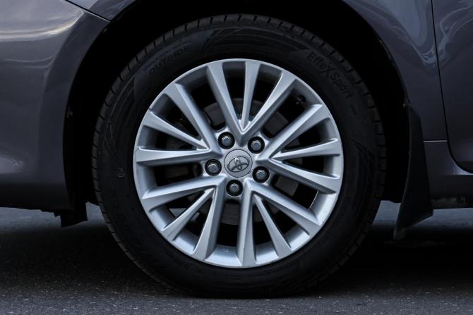 Toyota Camry VII (XV50) Рестайлинг с пробегом 2014 года, цена 1 599 000 рублей, 244095 км, седан, Автокод Объявления