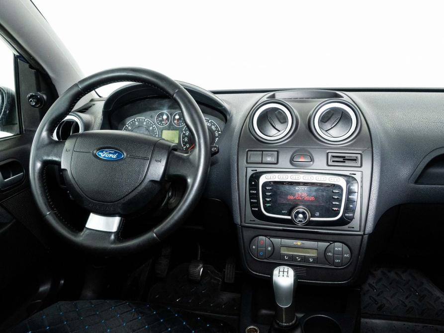 Ford Fiesta Mk5 Казань  - изображение 12