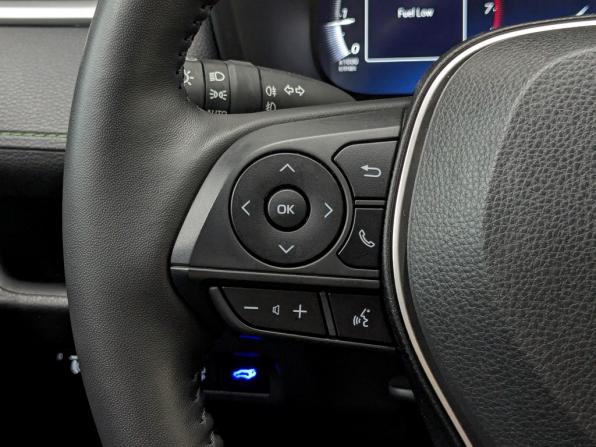 Toyota RAV4 V (XA50) с пробегом 2025 года, цена 3 925 000 рублей, 5170 км, внедорожник, Автокод Объявления