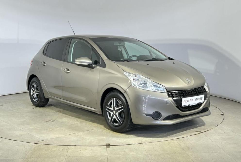 Peugeot 208 I Саранск  - изображение 4