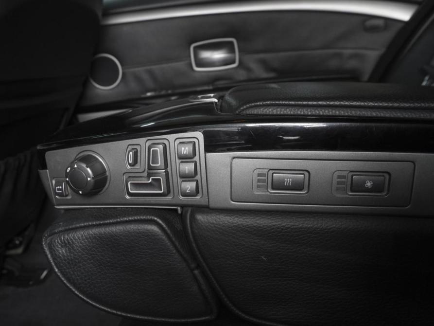 BMW 7 серии IV (E65/E66) Рестайлинг Ростов-на-Дону  - изображение 16