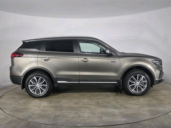 Geely Atlas Pro с пробегом 2022 года, цена 2 059 000 рублей, 64786 км, внедорожник, Автокод Объявления