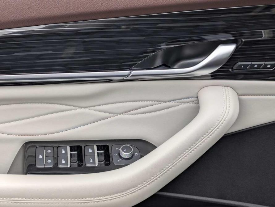 Geely Monjaro I Москва  - изображение 9