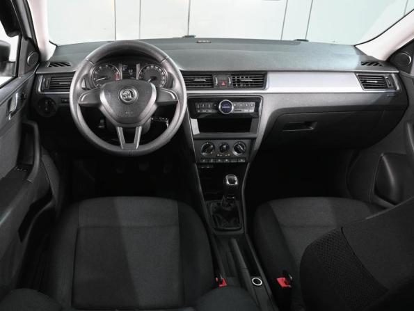 Skoda Rapid I с пробегом 2016 года, цена 1 069 000 рублей, 176051 км, лифтбек, Автокод Объявления