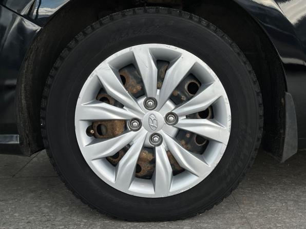 Hyundai Solaris II Рестайлинг с пробегом 2021 года, цена 1 612 000 рублей, 66294 км, седан, Автокод Объявления