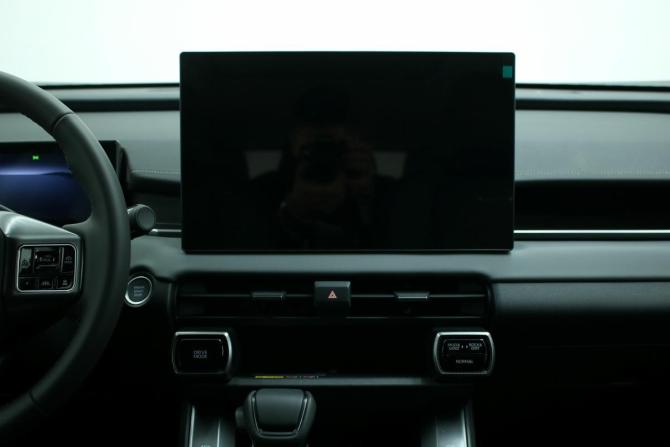 Toyota RAV4 VI (XA60) с пробегом 2026 года, цена 4 550 000 рублей, 72 км, внедорожник, Автокод Объявления