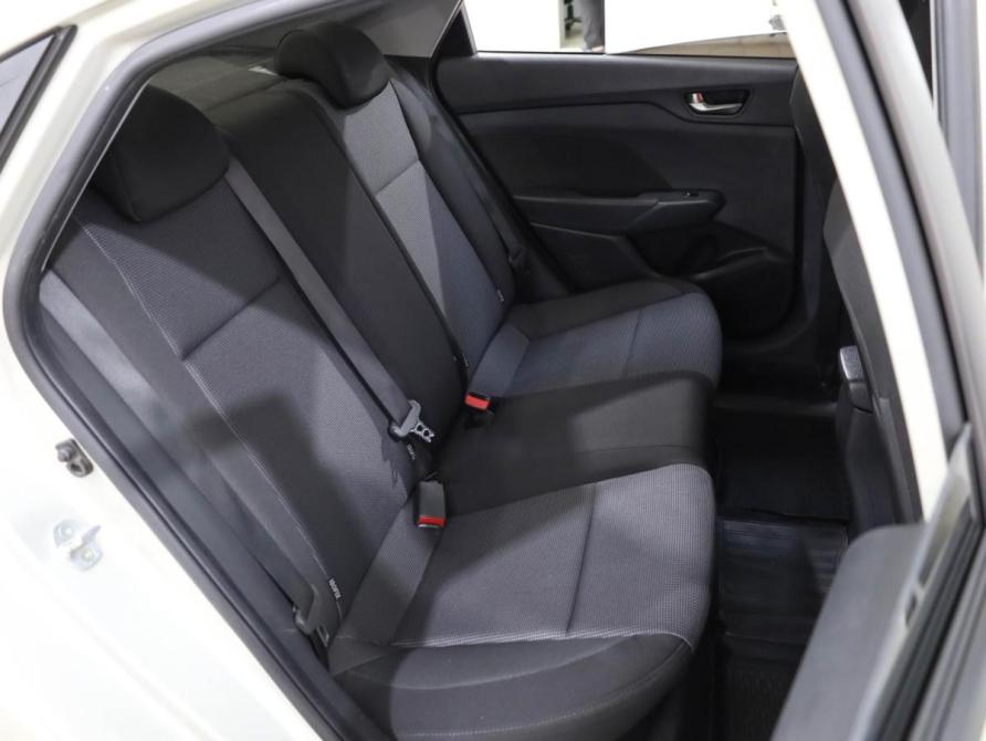Hyundai Solaris II Ростов-на-Дону  - изображение 5