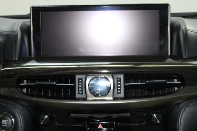 Lexus LX III Рестайлинг 2 с пробегом 2015 года, цена 6 100 000 рублей, 143408 км, внедорожник, Автокод Объявления