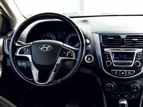 Hyundai Solaris I Рестайлинг с пробегом 2014 года, цена 1 005 000 рублей, 174080 км, хэтчбек, Автокод Объявления