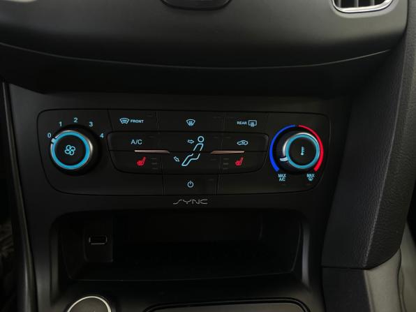 Ford Focus III Рестайлинг с пробегом 2018 года, цена 1 150 000 рублей, 105457 км, хэтчбек, Автокод Объявления