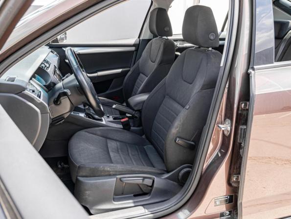 Skoda Octavia III (A7) с пробегом 2015 года, цена 1 229 000 рублей, 267518 км, лифтбек, Автокод Объявления