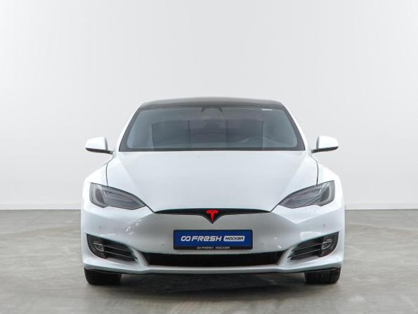 Tesla Model S I Рестайлинг с пробегом 2017 года, цена 2 951 444 рубля, 62860 км, лифтбек, Автокод Объявления