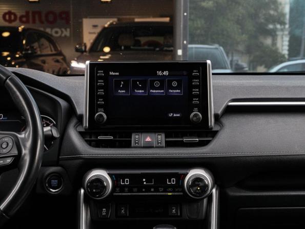 Toyota RAV4 V (XA50) с пробегом 2021 года, цена 3 320 000 рублей, 76233 км, внедорожник, Автокод Объявления