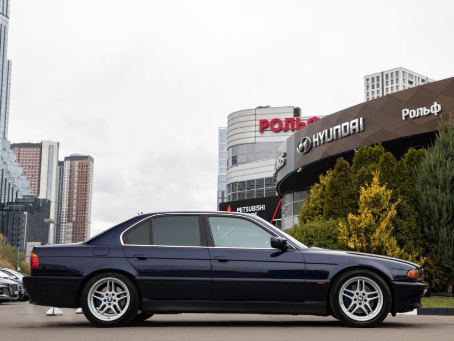 BMW 7 серии III (E38) Рестайлинг Москва  - изображение 3