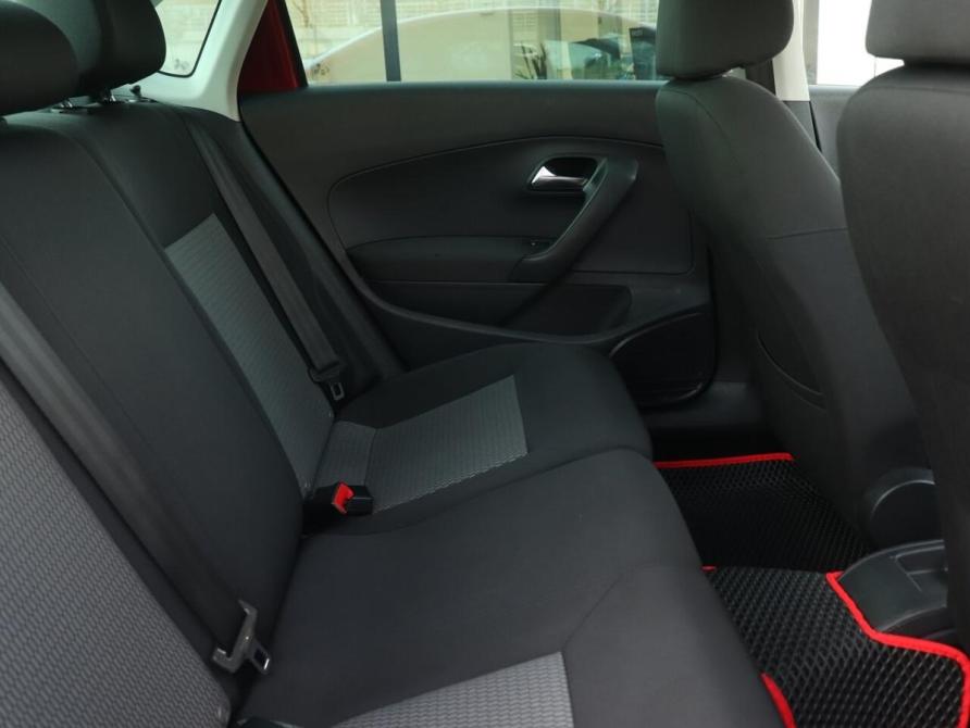 Volkswagen Polo V Казань  - изображение 8