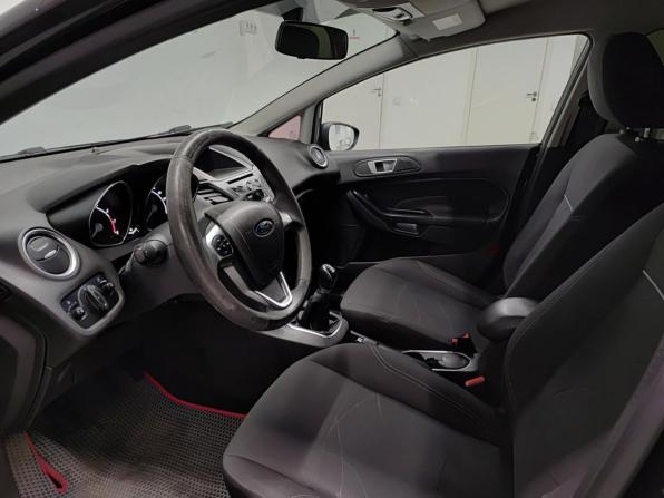 Ford Fiesta Mk6 Рестайлинг с пробегом 2015 года, цена 864 000 рублей, 122542 км, хэтчбек, Автокод Объявления