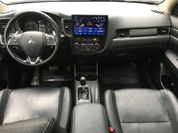 Mitsubishi Outlander III Рестайлинг 2 с пробегом 2015 года, цена 1 399 000 рублей, 390467 км, внедорожник, Автокод Объявления