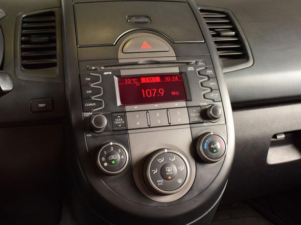 Kia Soul I с пробегом 2009 года, цена 849 995 рублей, 213955 км, хэтчбек, Автокод Объявления