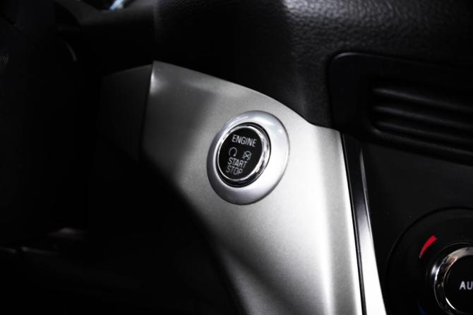 Ford Kuga II с пробегом 2014 года, цена 929 000 рублей, 247189 км, внедорожник, Автокод Объявления