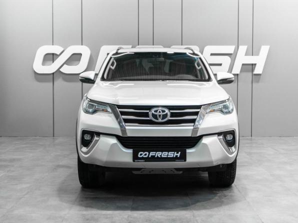 Toyota Fortuner II с пробегом 2017 года, цена 3 349 000 рублей, 205485 км, внедорожник, Автокод Объявления