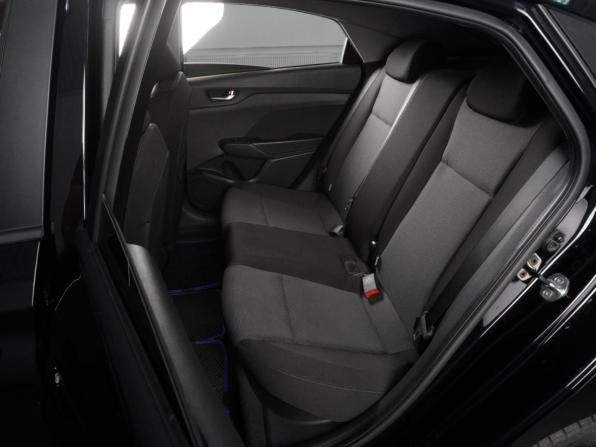 Hyundai Solaris II Рестайлинг с пробегом 2022 года, цена 1 899 000 рублей, 26635 км, седан, Автокод Объявления