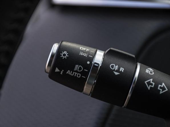 Land Rover Range Rover Velar I с пробегом 2019 года, цена 3 448 000 рублей, 113031 км, внедорожник, Автокод Объявления