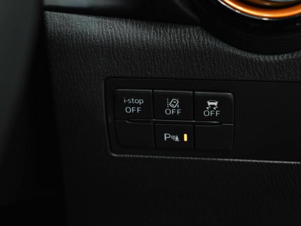Mazda Demio IV (DJ) с пробегом 2018 года, цена 1 320 000 рублей, 51450 км, хэтчбек, Автокод Объявления