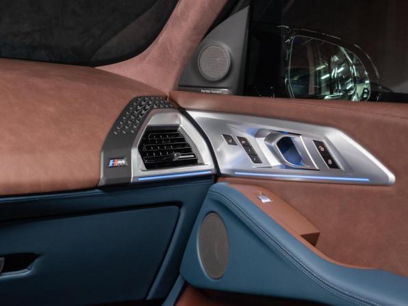 Новый BMW XM 2026 года, цена 19 990 000 рублей, внедорожник, Автокод Объявления