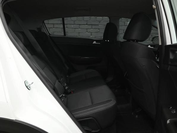 Kia Sportage IV Рестайлинг с пробегом 2019 года, цена 2 400 000 рублей, 116294 км, внедорожник, Автокод Объявления