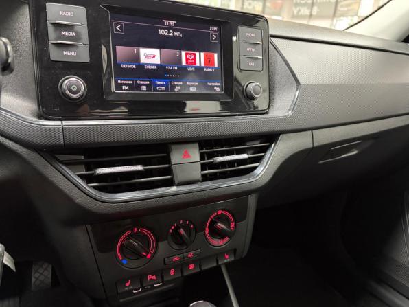 Volkswagen Polo VI с пробегом 2022 года, цена 1 678 000 рублей, 56586 км, лифтбек, Автокод Объявления