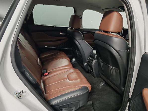 Hyundai Santa Fe IV Рестайлинг с пробегом 2021 года, цена 3 199 000 рублей, 84562 км, внедорожник, Автокод Объявления