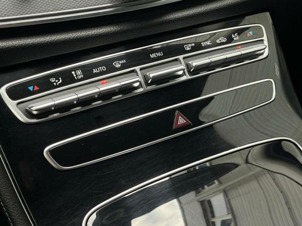 Mercedes-Benz E-Класс V (W213 S213 C238) с пробегом 2019 года, цена 2 329 000 рублей, 165224 км, седан, Автокод Объявления