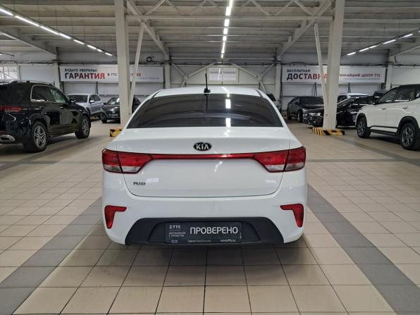 Kia Rio IV с пробегом 2017 года, цена 1 080 000 рублей, 162950 км, седан, Автокод Объявления