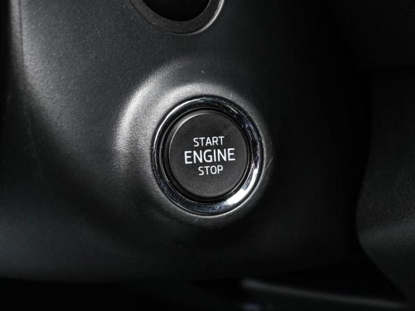 Skoda Karoq I с пробегом 2020 года, цена 2 329 000 рублей, 72412 км, внедорожник, Автокод Объявления