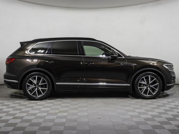 Volkswagen Touareg III с пробегом 2021 года, цена 4 850 000 рублей, 189621 км, внедорожник, Автокод Объявления