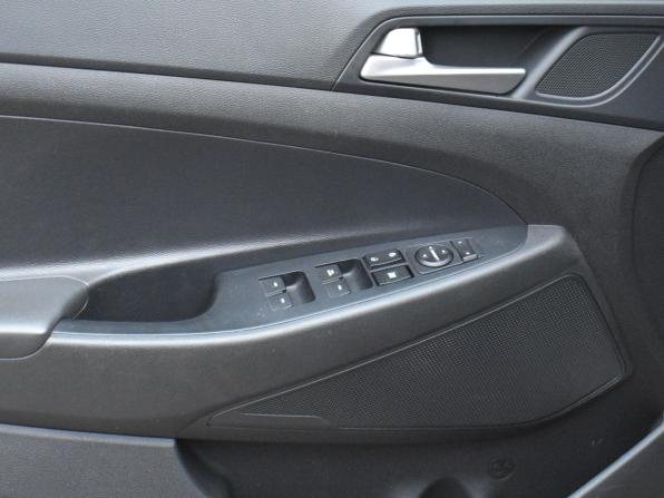 Hyundai Tucson III Рестайлинг с пробегом 2019 года, цена 1 879 000 рублей, 122865 км, внедорожник, Автокод Объявления