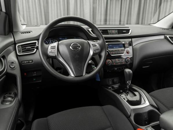 Nissan Qashqai II с пробегом 2018 года, цена 1 730 000 рублей, 68530 км, внедорожник, Автокод Объявления