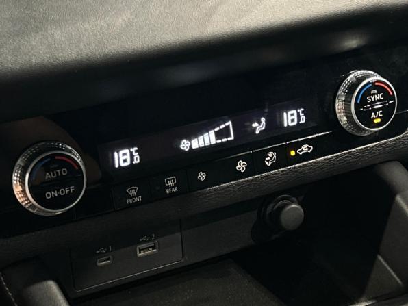 Mitsubishi Outlander IV с пробегом 2023 года, цена 3 727 000 рублей, 4661 км, внедорожник, Автокод Объявления