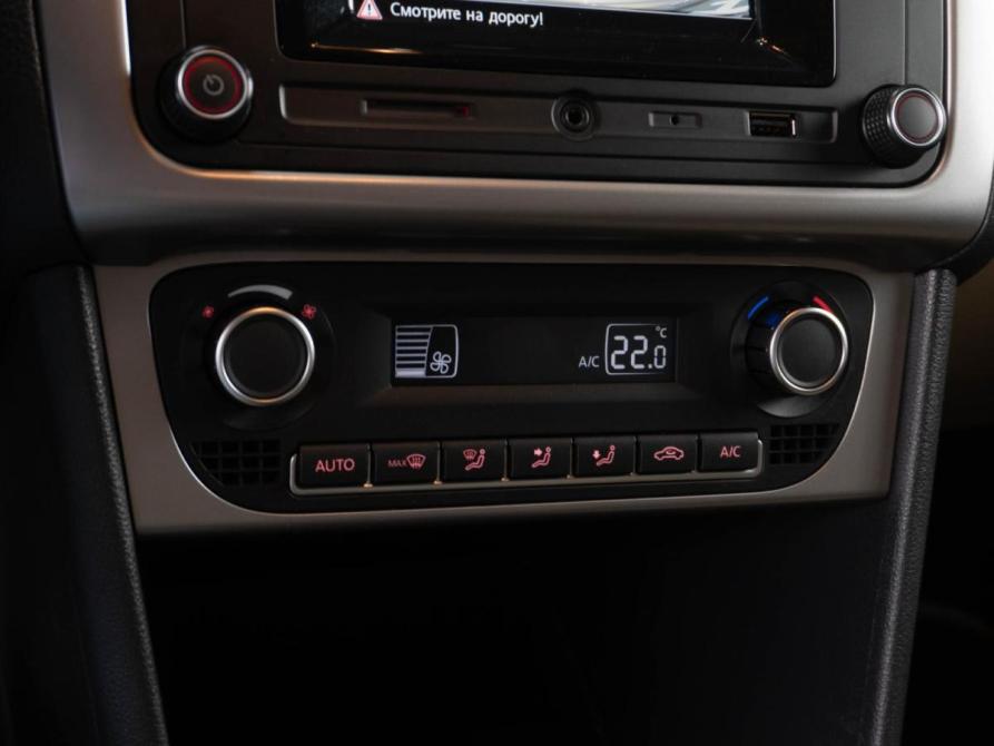 Volkswagen Polo V Рестайлинг Тюмень  - изображение 15