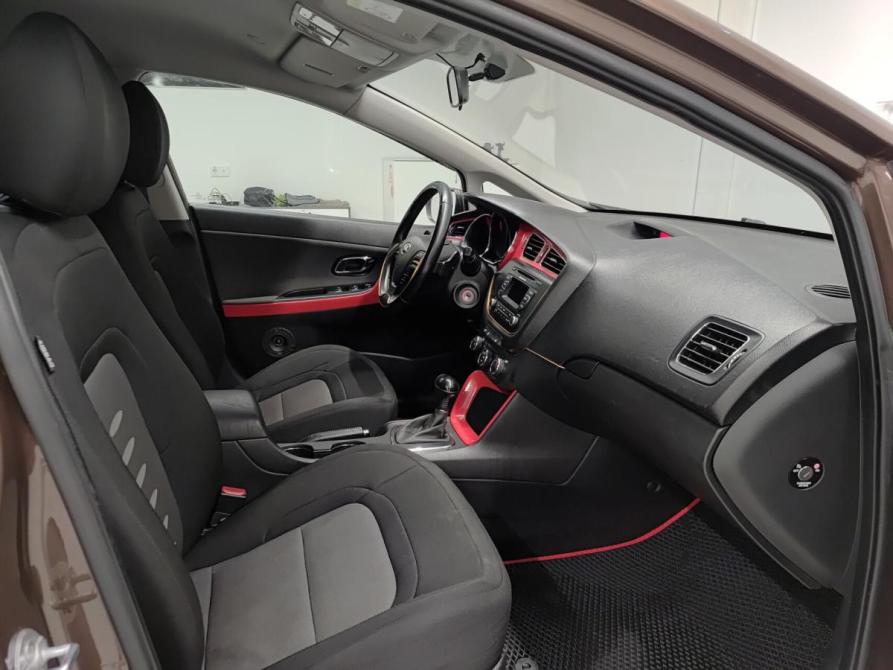 Kia Ceed II Казань  - изображение 13