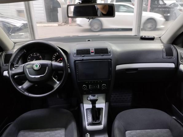 Skoda Octavia II (A5) Рестайлинг с пробегом 2011 года, цена 840 000 рублей, 192061 км, лифтбек, Автокод Объявления