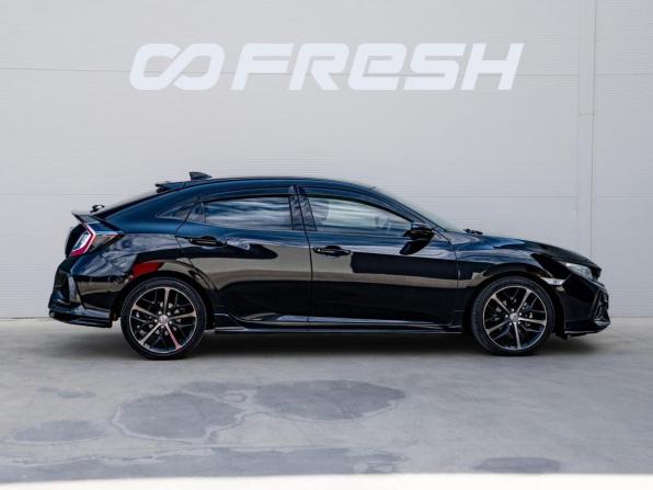 Honda Civic X Рестайлинг с пробегом 2020 года, цена 1 725 000 рублей, 131284 км, хэтчбек, Автокод Объявления