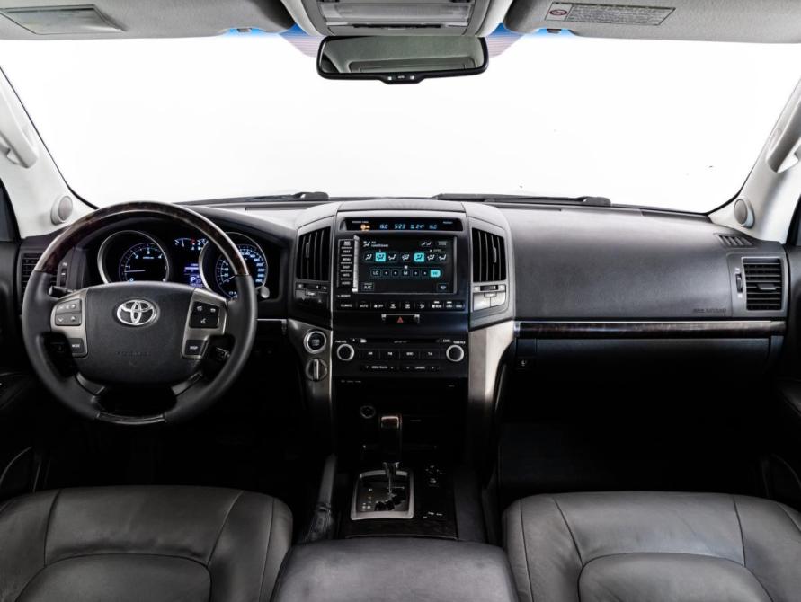 Toyota Land Cruiser 200 Series Санкт-Петербург  - изображение 11