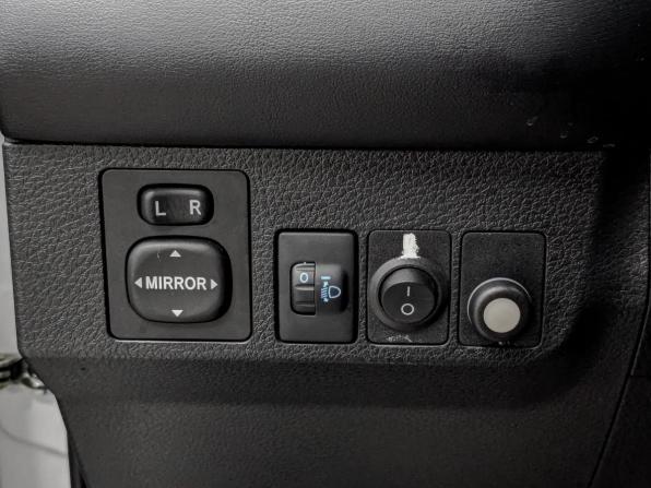 Toyota RAV4 IV (XA40) Рестайлинг с пробегом 2018 года, цена 2 740 000 рублей, 17934 км, внедорожник, Автокод Объявления