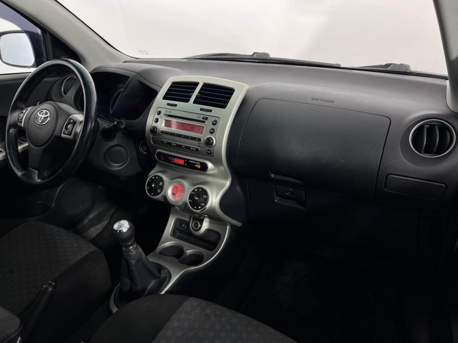 Toyota Urban Cruiser I Ростов-на-Дону  - изображение 9