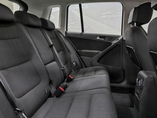 Volkswagen Tiguan I Рестайлинг с пробегом 2015 года, цена 1 570 000 рублей, 220760 км, внедорожник, Автокод Объявления