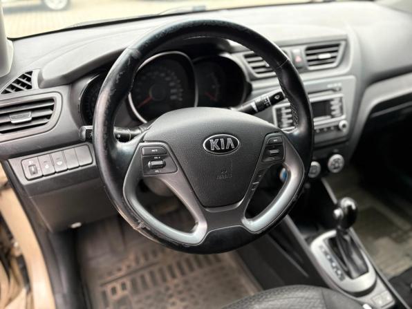 Kia Rio III Рестайлинг с пробегом 2015 года, цена 1 125 000 рублей, 104519 км, седан, Автокод Объявления