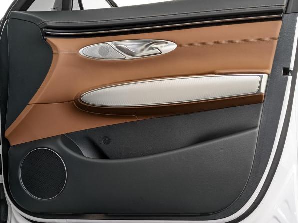 Genesis GV70 I с пробегом 2022 года, цена 4 950 000 рублей, 33134 км, внедорожник, Автокод Объявления