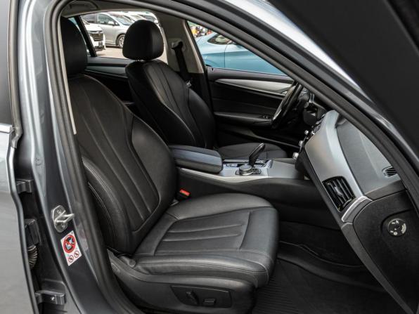 BMW 5 серии VII (G30/G31/G38) с пробегом 2017 года, цена 3 245 000 рублей, 188897 км, седан, Автокод Объявления